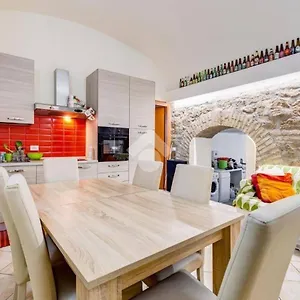 casa-particular-underground.it-romehotels.com/