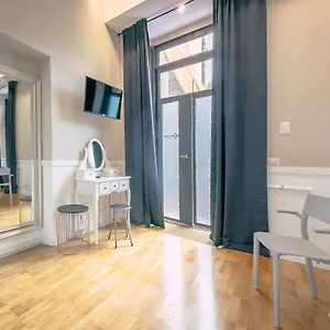 Trastevere Glasshouse 3* Roma